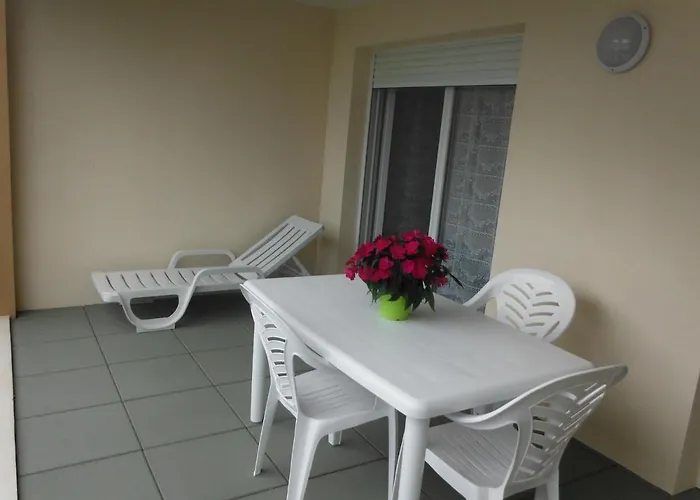 Aparthotel L'elephant Saint-Raphael (Var)